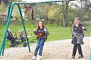 A_Day_in_the_Park_with_Caroline_Jill_and_Mateo_7.jpg
