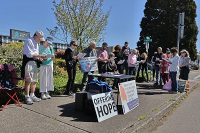 Good Friday Prayers at Beaverton PP
Stations of the Cross and Divine Mercy Chaplet Novena Day 1 Prayers
Keywords: Beaverton Planned Parenthood Abortuary Good Friday Prayers