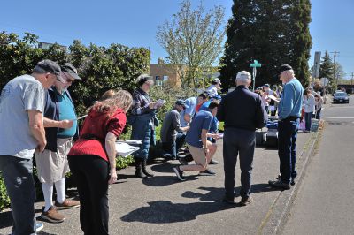 Good Friday Prayers at Beaverton PP
Stations of the Cross and Divine Mercy Chaplet Novena Day 1 Prayers
Keywords: Beaverton Planned Parenthood Abortuary Good Friday Prayers
